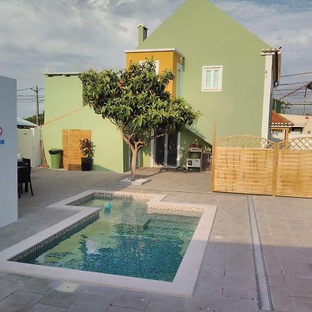 Casinha Verde Nadadouro Exterior foto